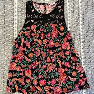 Knox Rose tank top boho floral with lace